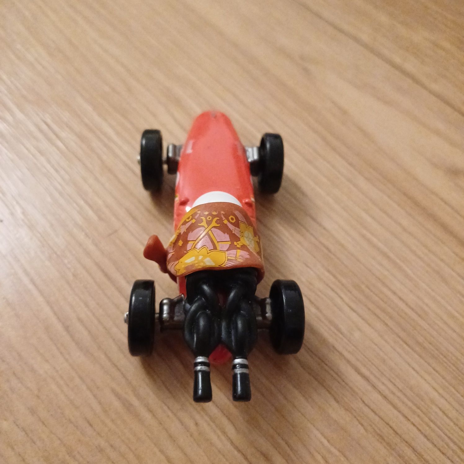 Mama Bernoulli Francesco Paltegumi Auta Cars McQueen