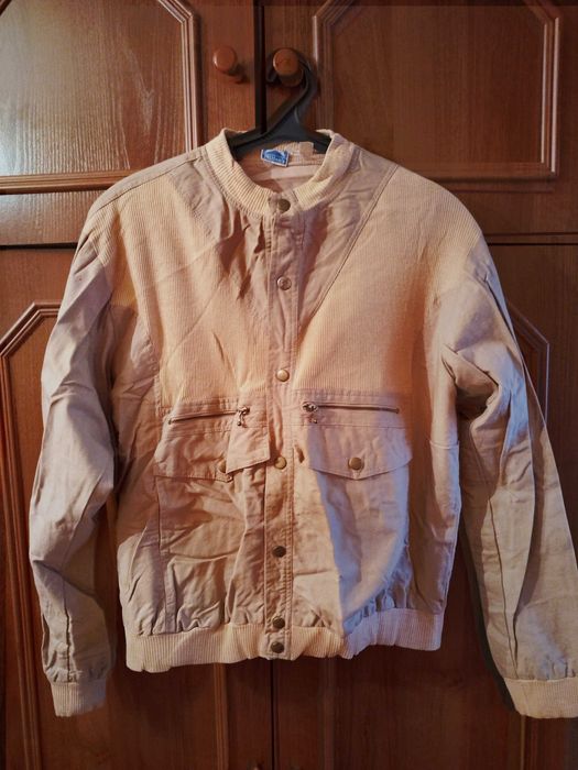 Вітровка для хлопця, на вік від 15 років