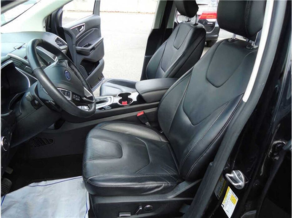 Ford Edge Titanium      2016