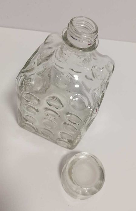 Garrafa de vidro