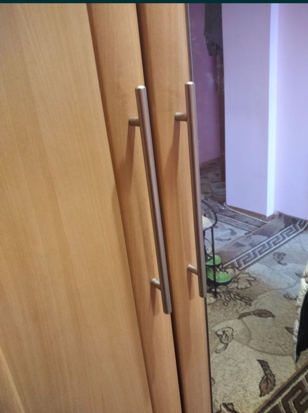 Продам прихожу-шафу