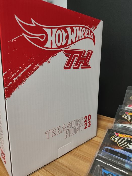 Kolekcja Hot Wheels ponad 700 sztuk