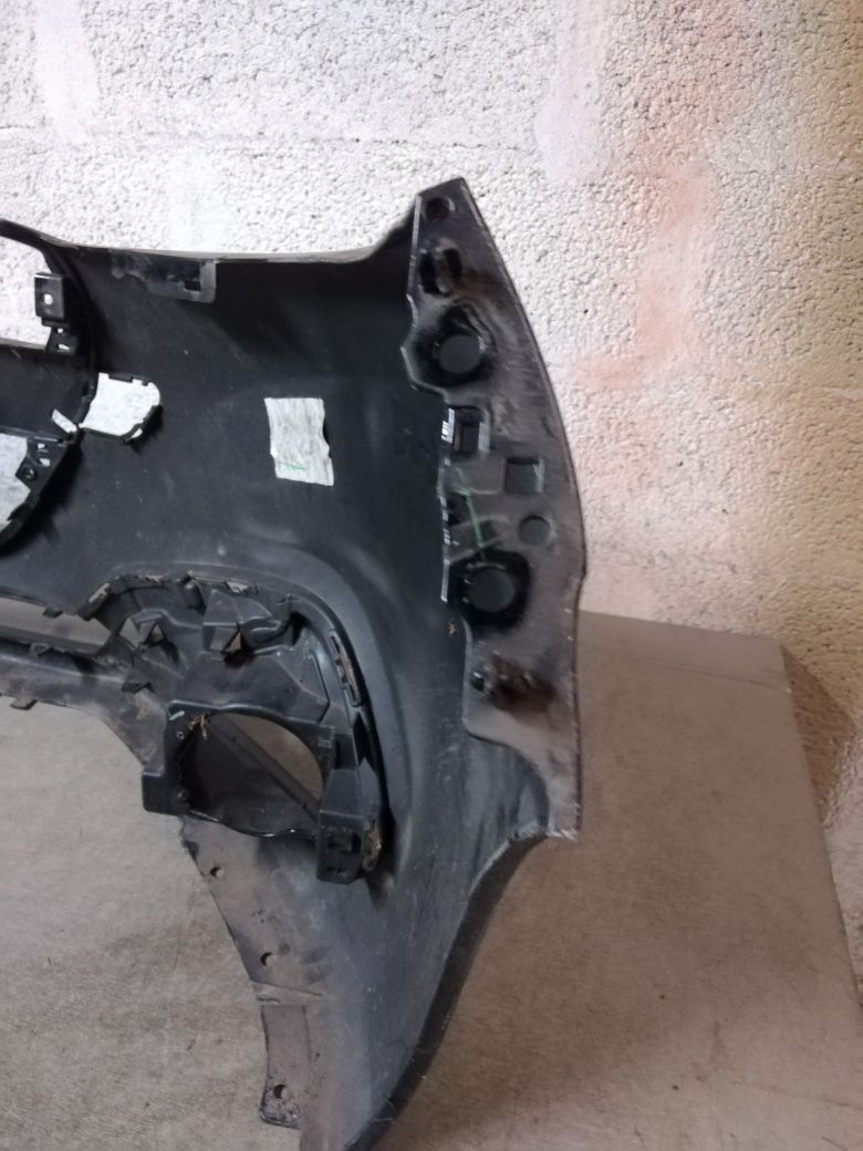 Vendo Para-choque de frente Peugeot 208 ano 2014/16