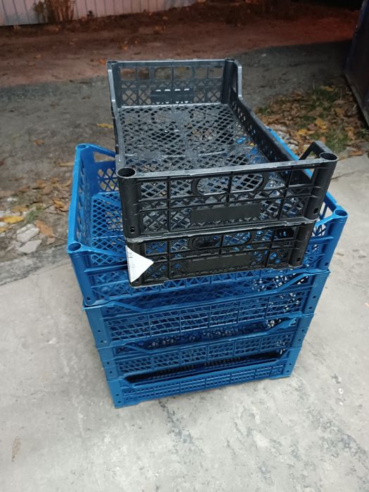 Ящики пластмасові різного розміру