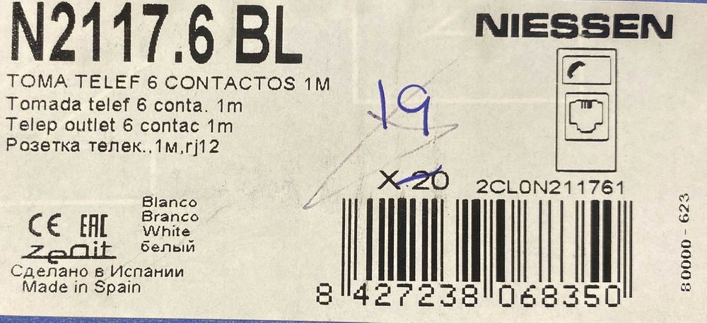 Tomada de telefone  6 contactos Niessen N2117.6 BL serie Zenit Branco