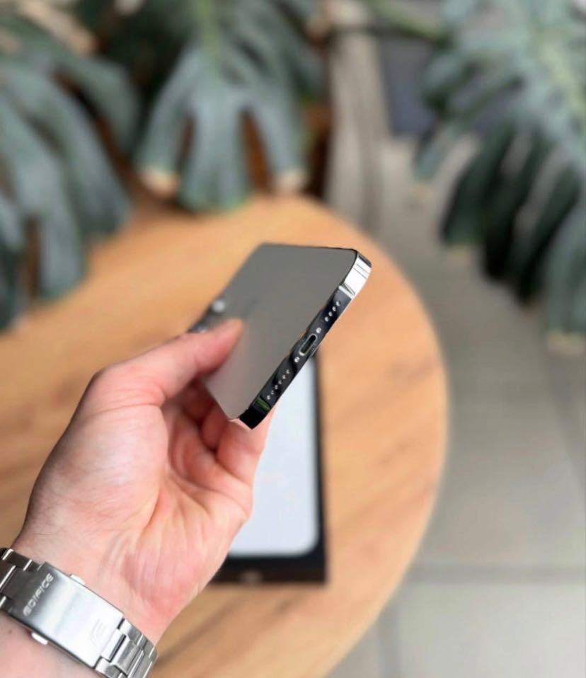 iPhone 13 Pro Max 256 gb / iPhone 14 Pro Max 512 gb