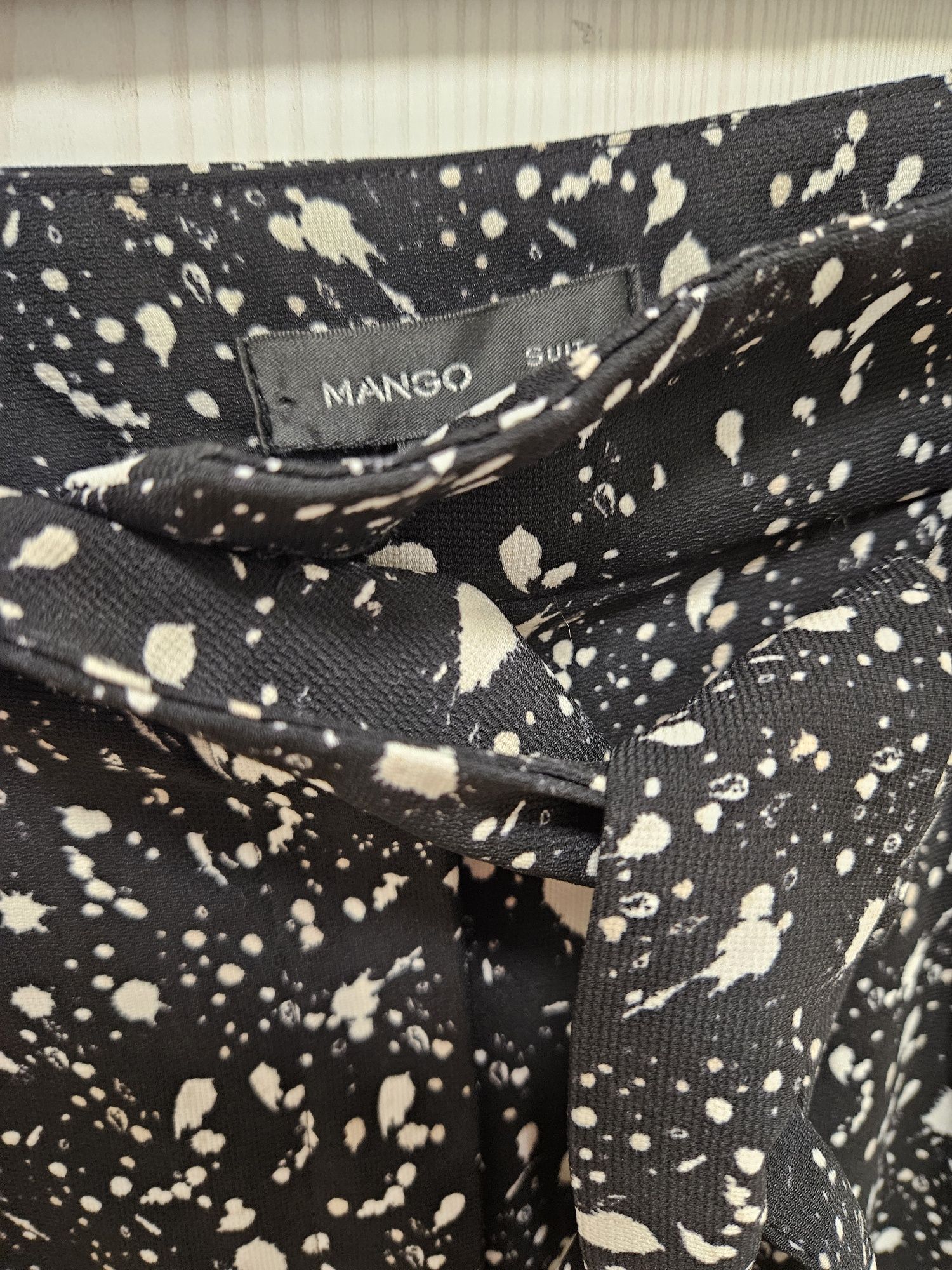 Spodnie Mango 40