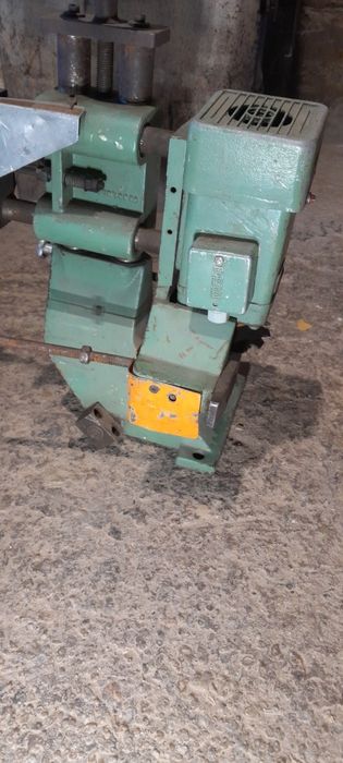 Frezarka perske do drewna