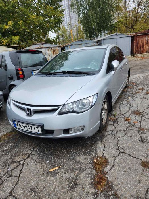 Продам Хонда Цывик 07г дв. 1.6 л, АКПП, про. 235 тыс