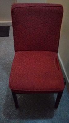 Krzesło tapicerowane drewniane/fotel do renowacji.