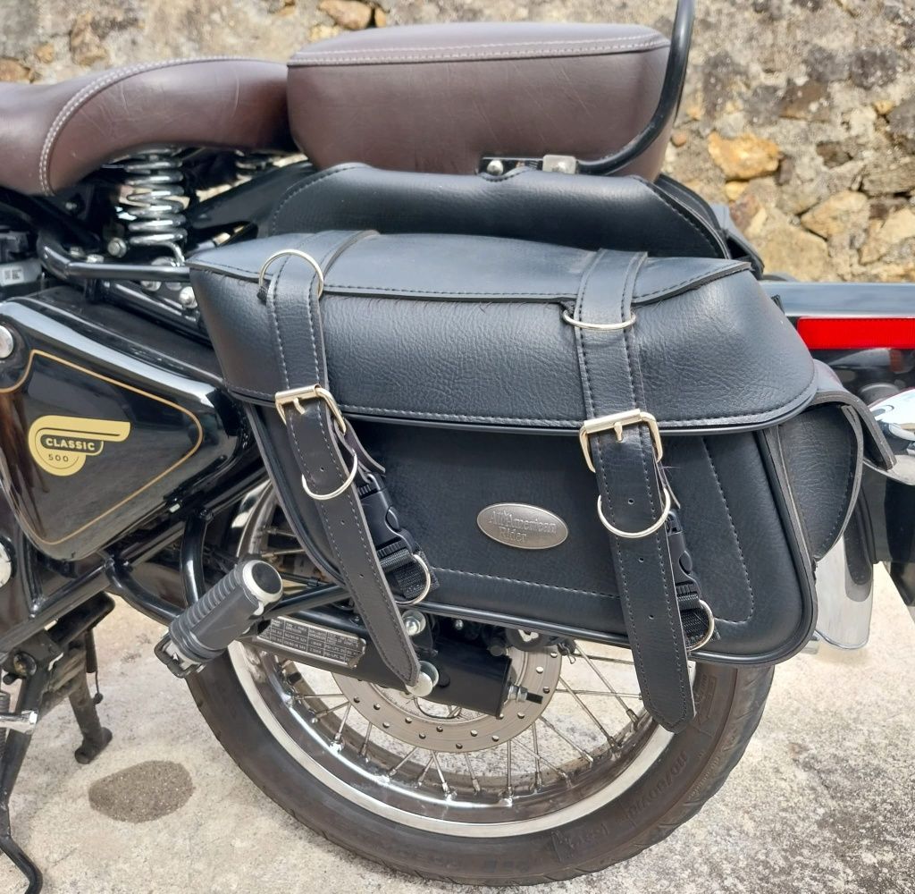 Mota Royal Enfield 500 c.c de 2018 aceito troca por classico