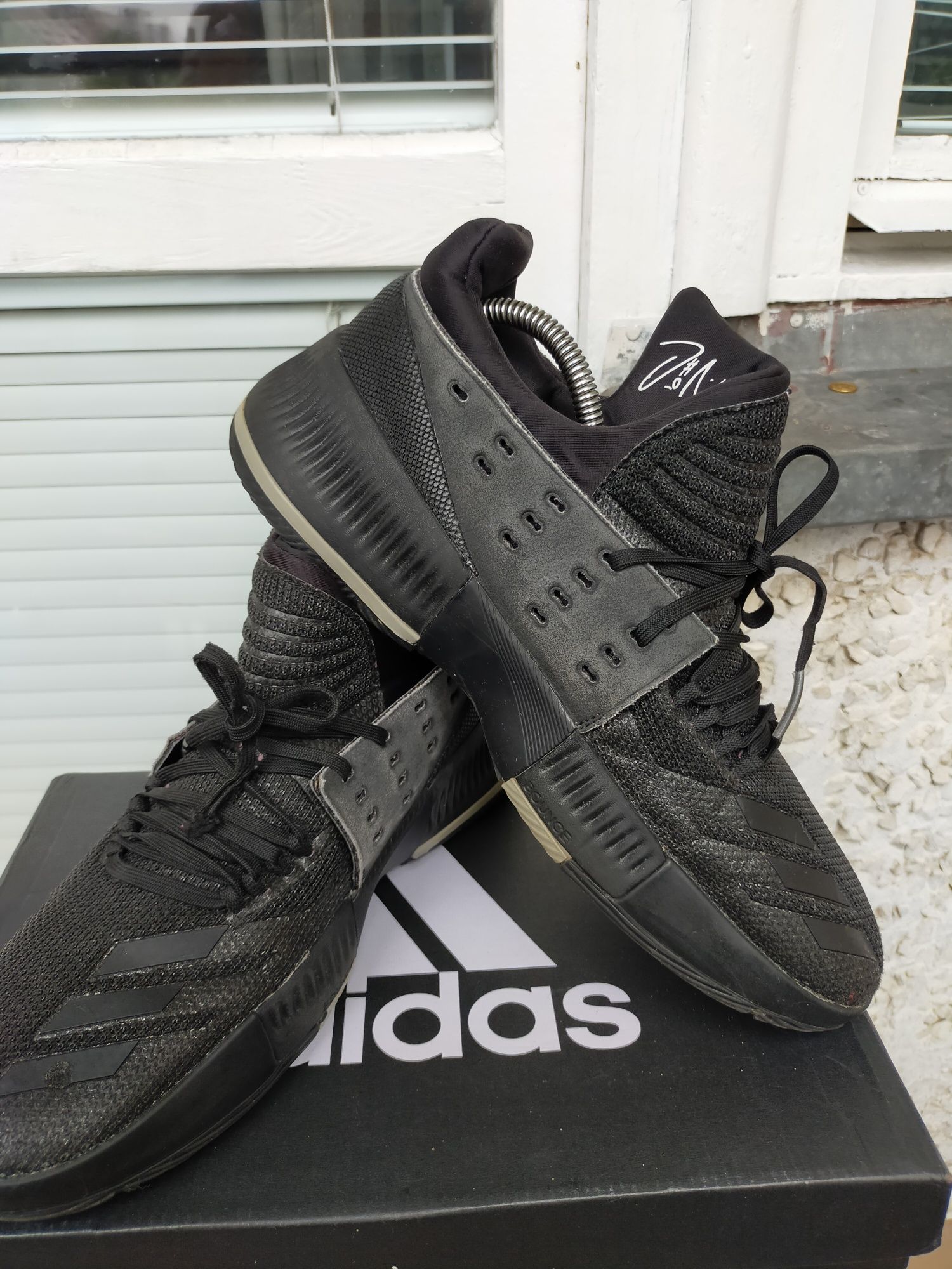 Buty Adidas do koszykówki