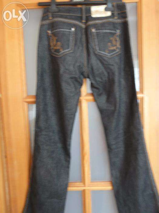RESERVED super spodnie czarne jeansowe M