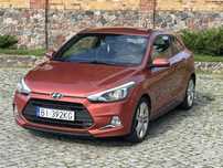 Hyundai i20 1.4 Benzyna 100KM Czarna podsufitka zamiana