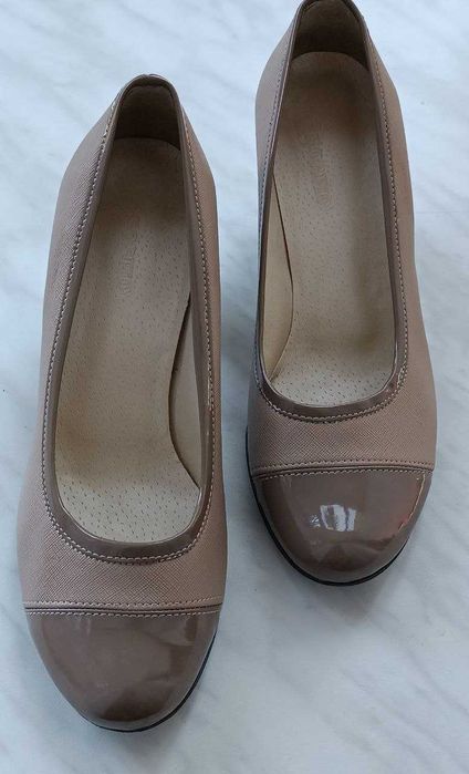 Стильні жіночі туфлі, лодочки, човники, балєтки 39р.