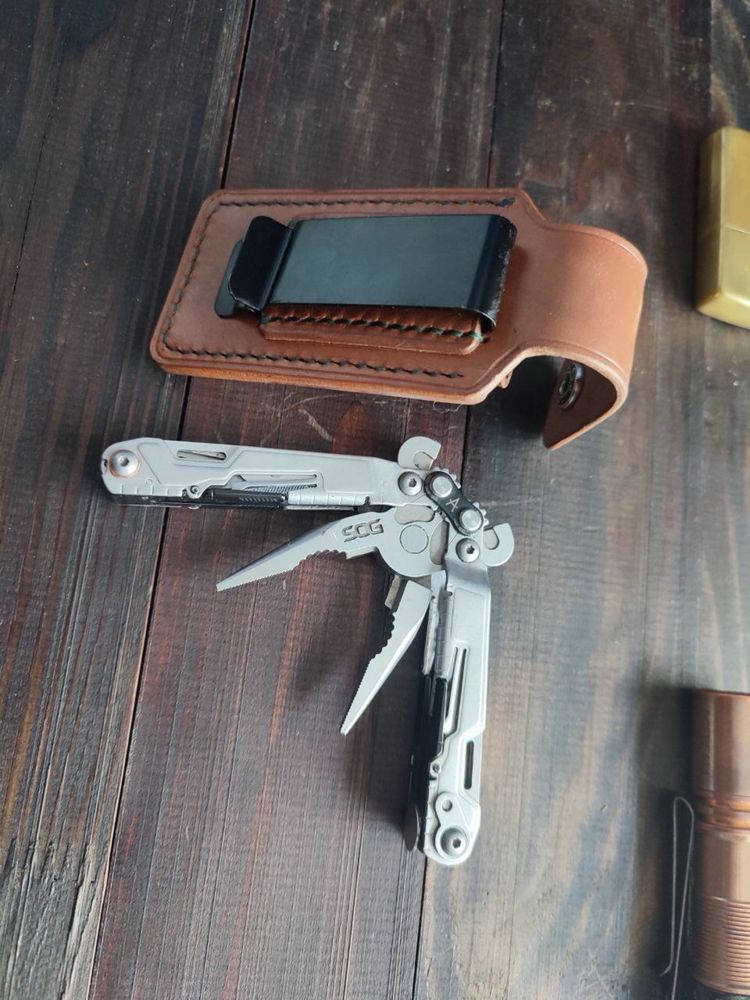 Футляр для мультитула SOG powerpint