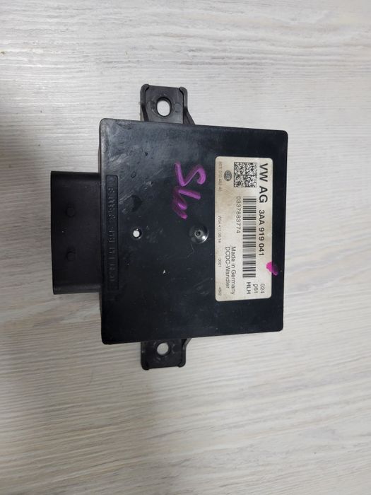 Стабилизатор напряжения на Volkswagen passat b7 2.0tdi 3AA 919 041