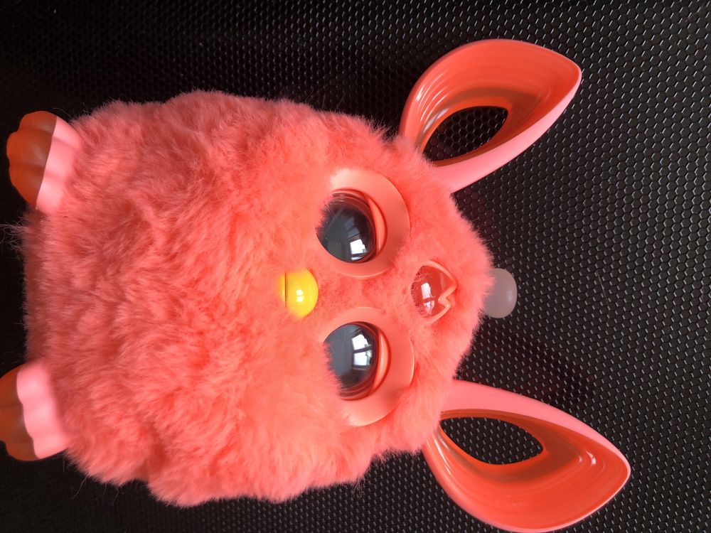 Furby Connect z maską  koralowy