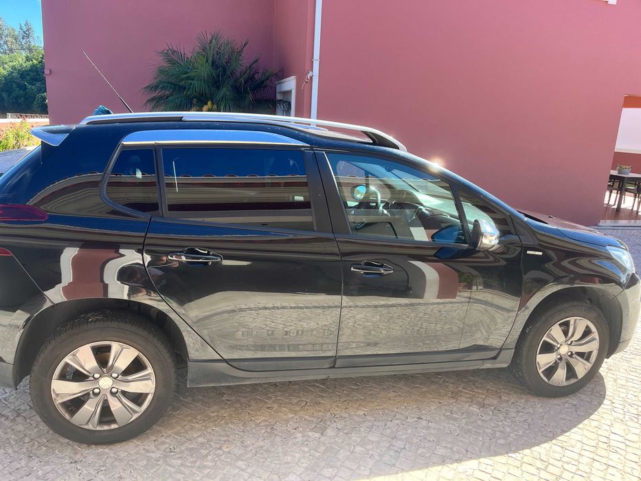 Peugeot 2008 PureTech Style — foto 2
