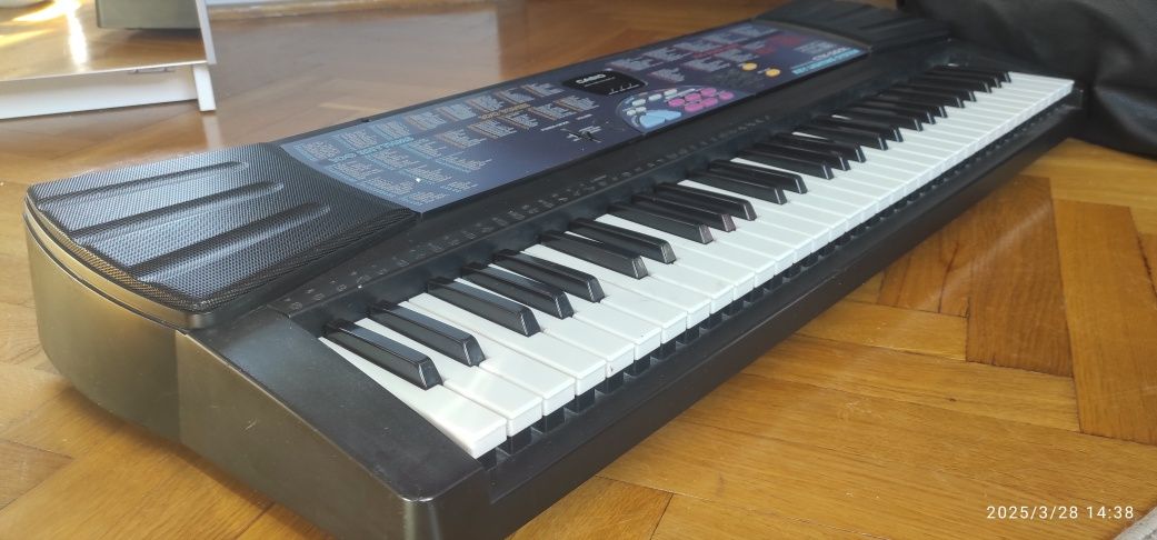 Keyboard Casio CTK-560L