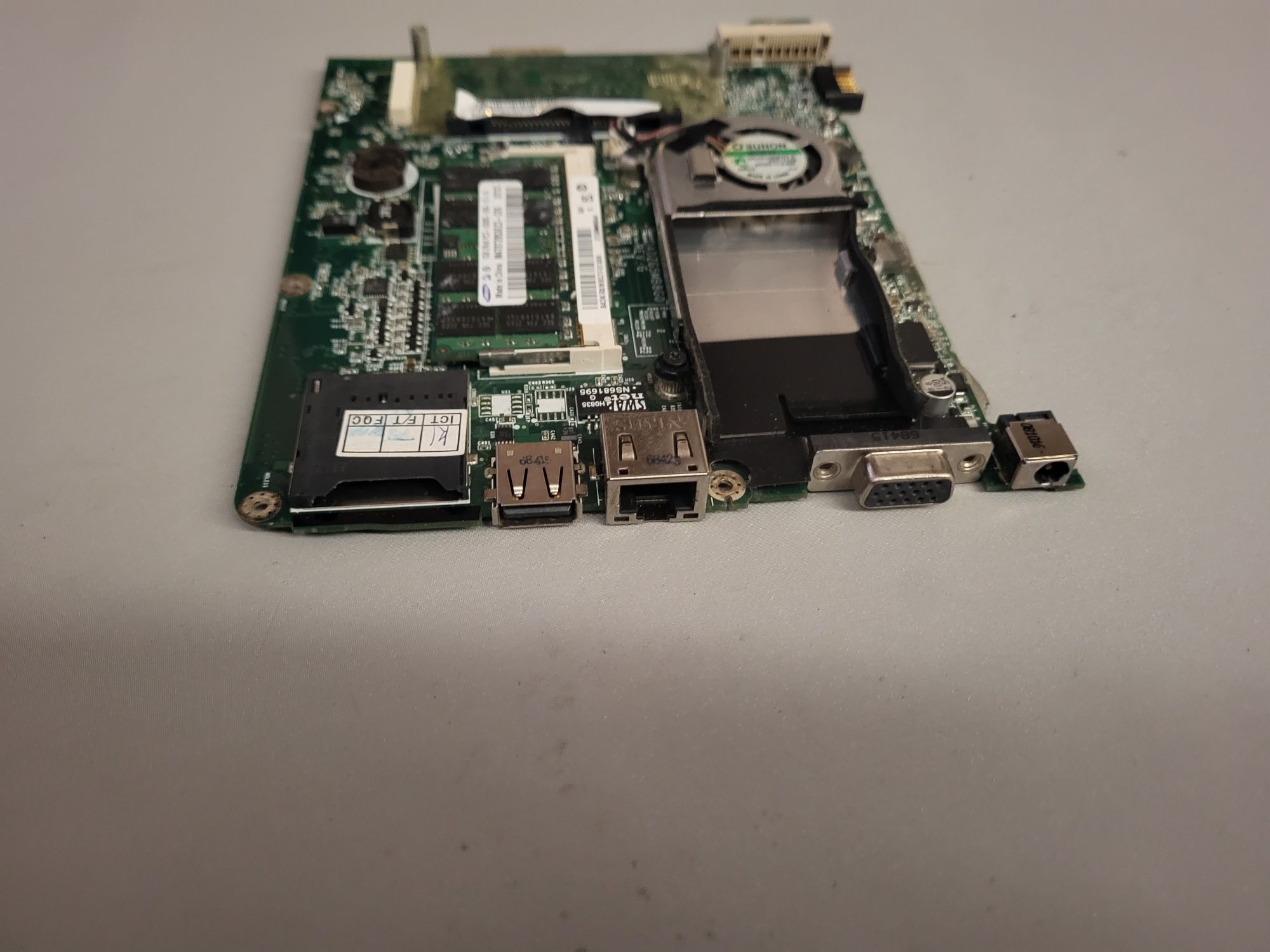 Sprzedam Płyte główną + Procesor+ Ram do Laptopa Aspire one series ZG5