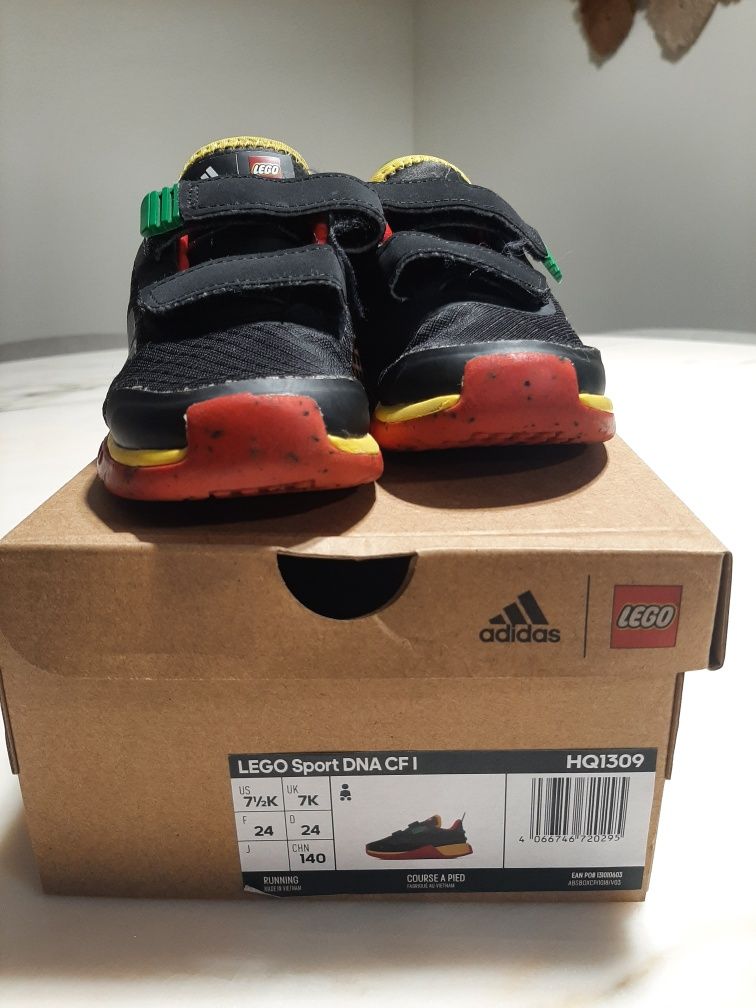 Sapatilhas Adidas/Lego T24