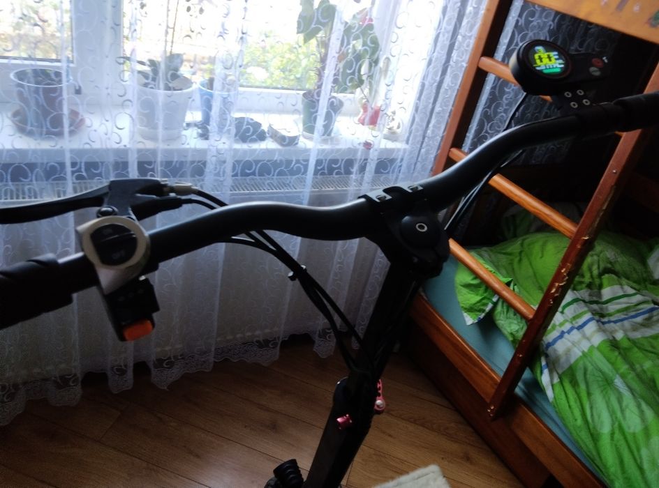 Продам електро самокат