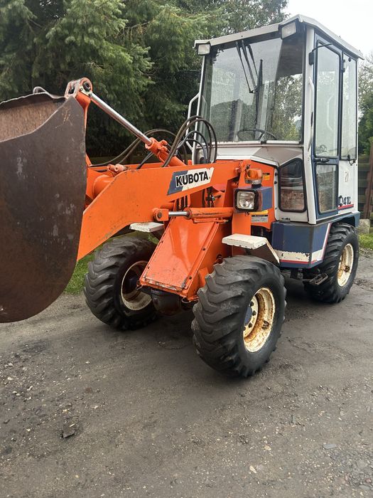 Ładowarka Kubota R410  sprowadzona , umowa