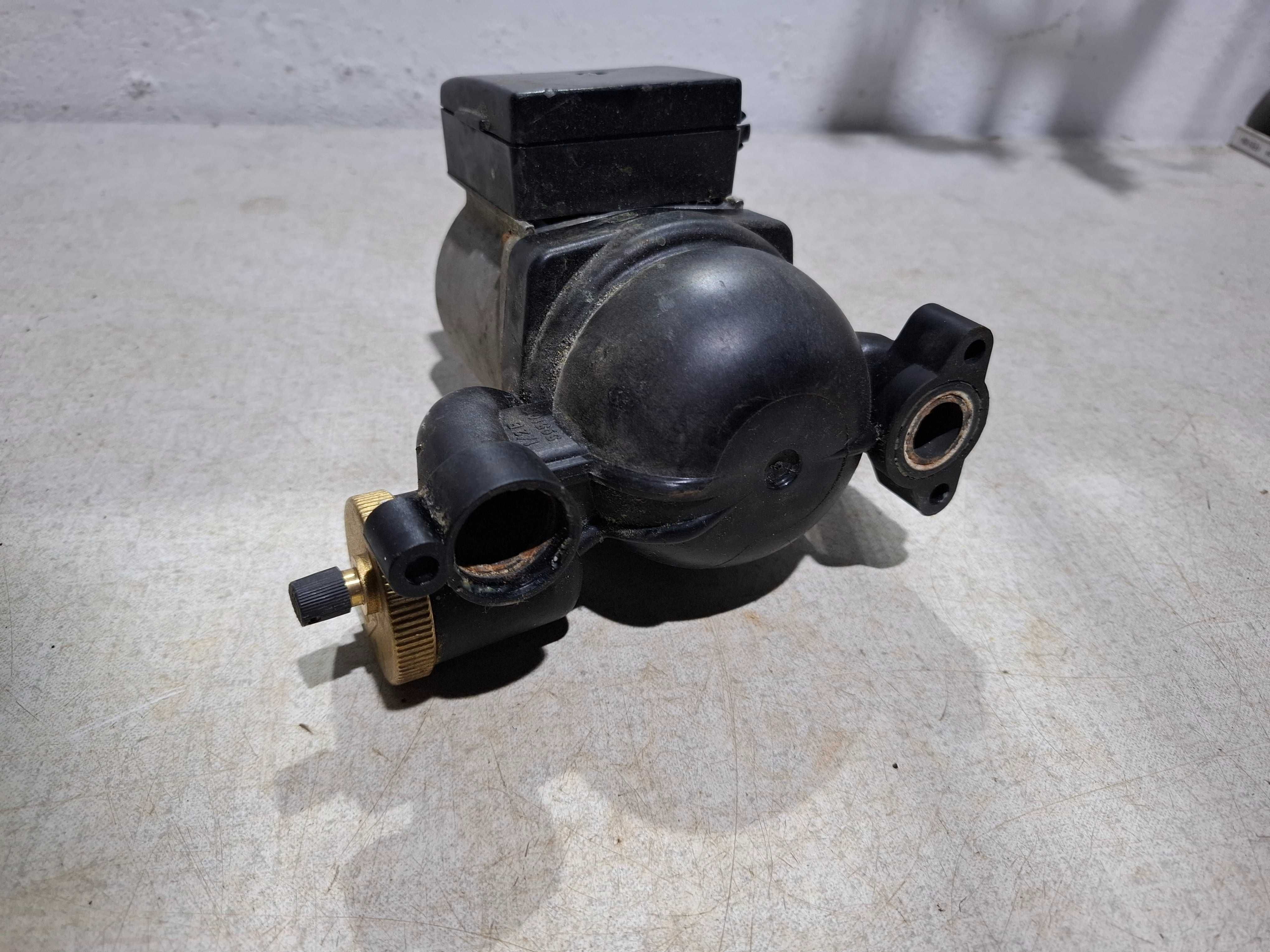 Pompa grzewcza Vaillant Grundfos VP5 16108,5