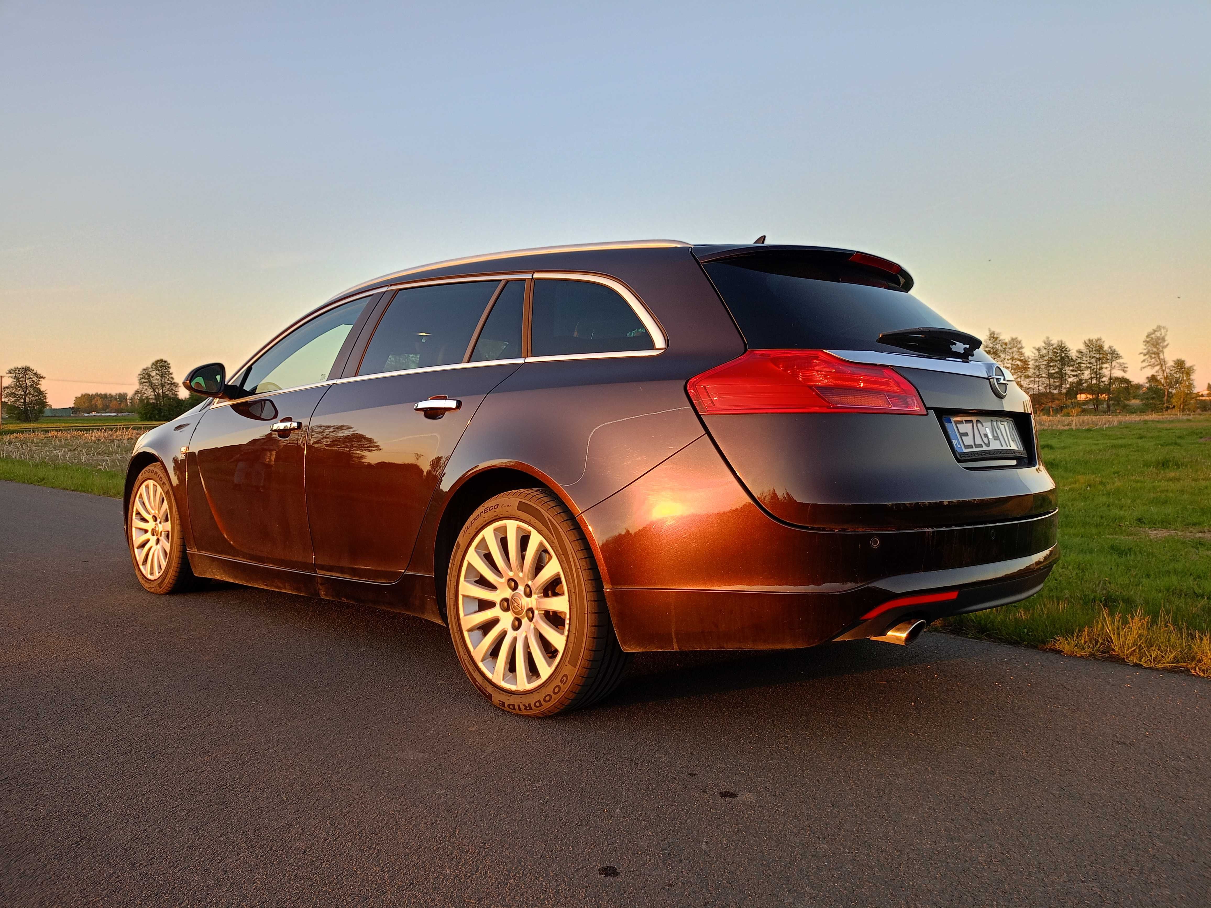 Opel Insignia kombi 2.0 CDTI automat wersja OPC z 2011r.