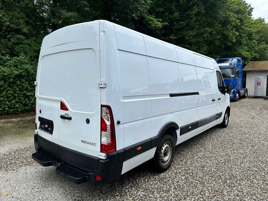 Розбір, шрот Renault Master 3 L4H2 задній привід