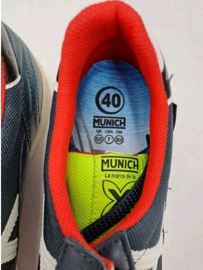 Buty piłkarskie halowe futsalu futsal Munich Gresca rozmiary 40 i 39