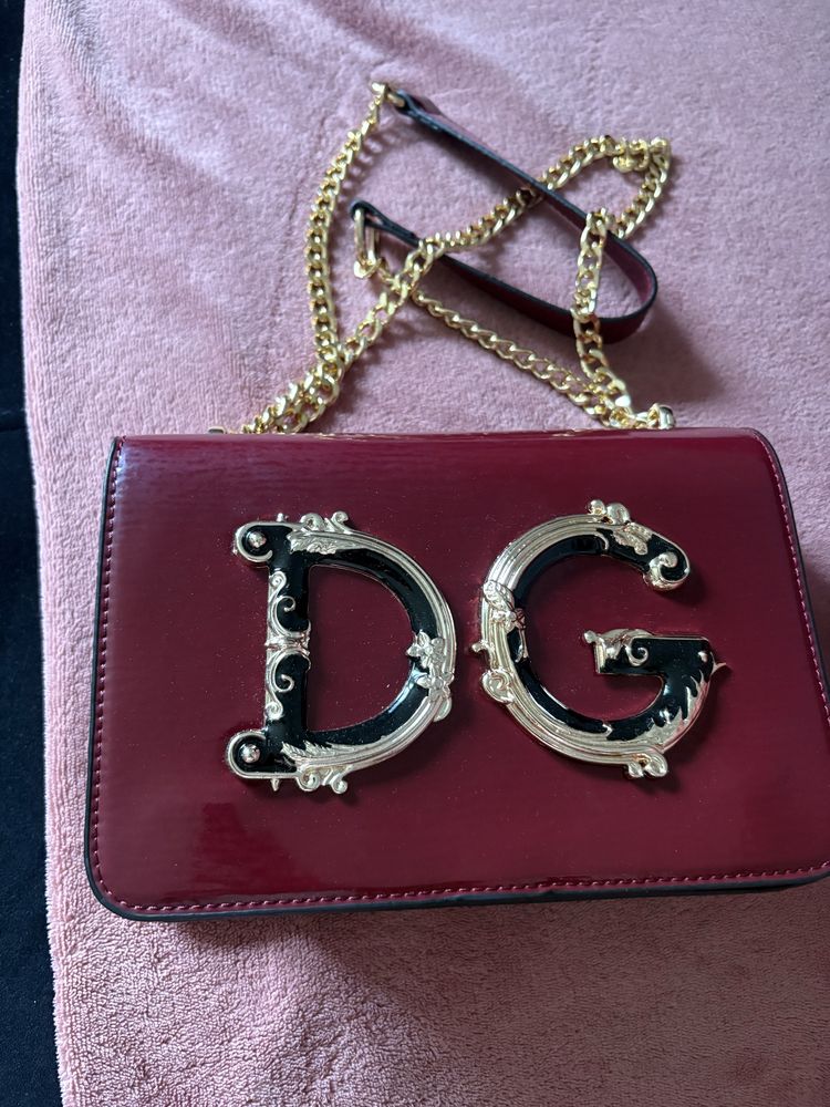 Bordowa torebka Dolce&gabbana niwa