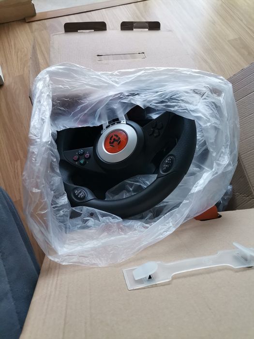 Volante e pedais gaming wheel