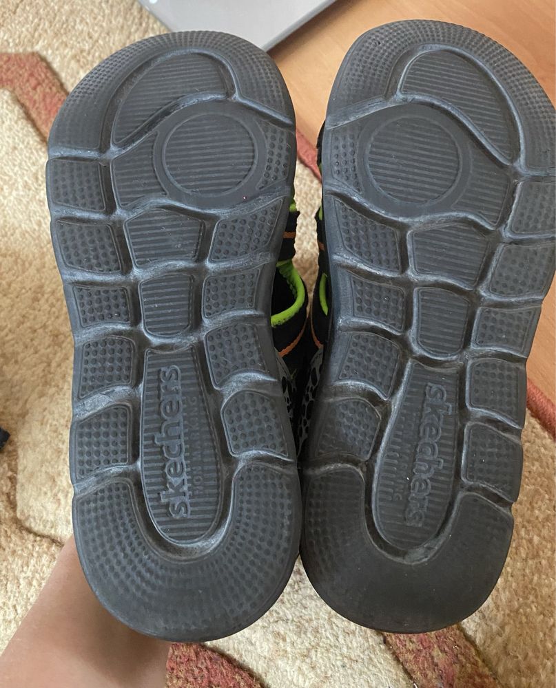 Skechers light сандалі на р.34(23 см)