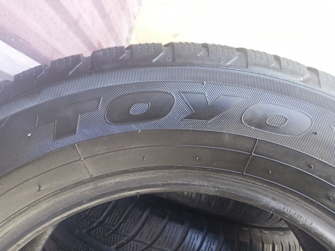 Продам комплект зимових шин Toyo Snowprox S943 195/65 R15