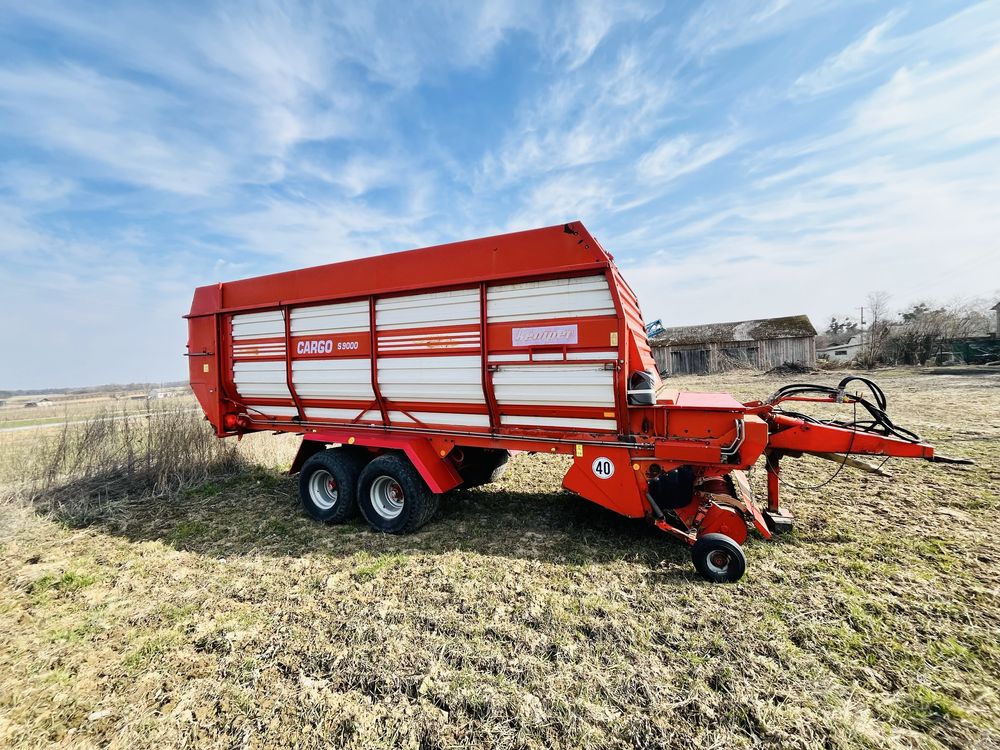Przyczepa samozbierajaca Kemper Cargo S9000