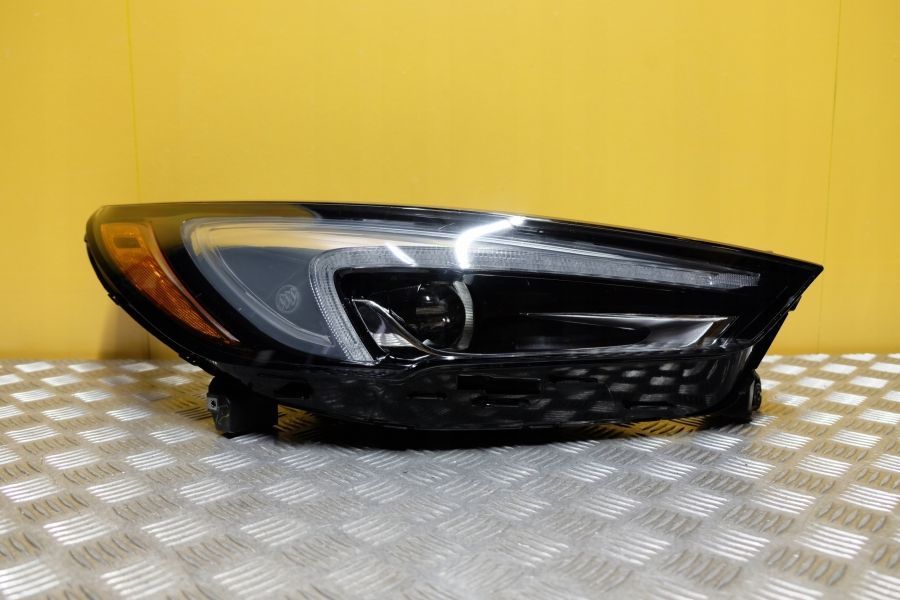 BUICK ENCLAVE 2017 2018- REFLEKTOR LAMPA PRZÓD FULL LED R USA