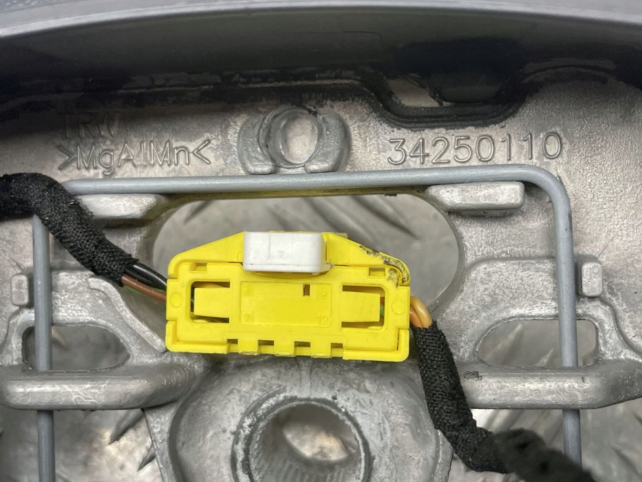 Citroen C3 Kierownica Multifunkcyjna