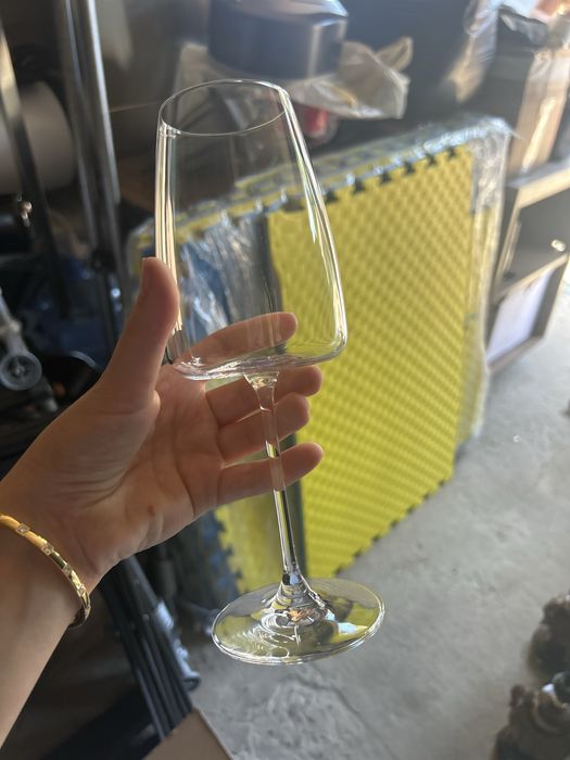 Посуд для кафе/ресторану ( чашки, купе, пивні)