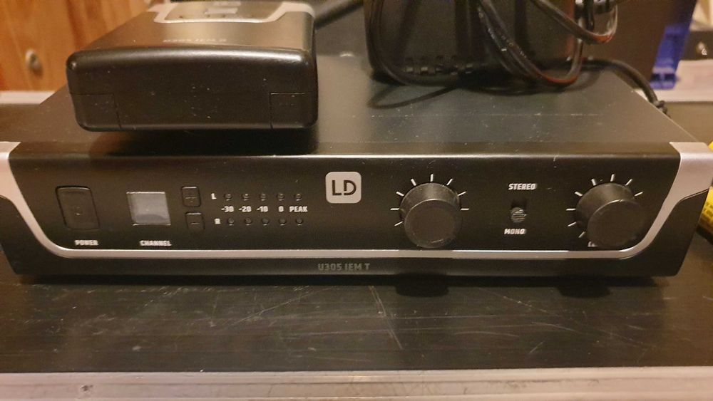 Sistema IN EAR monitoring LD systems U305