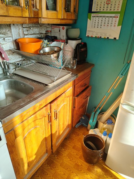 Rezerwacja Meble kuchenne drewniane z blatem