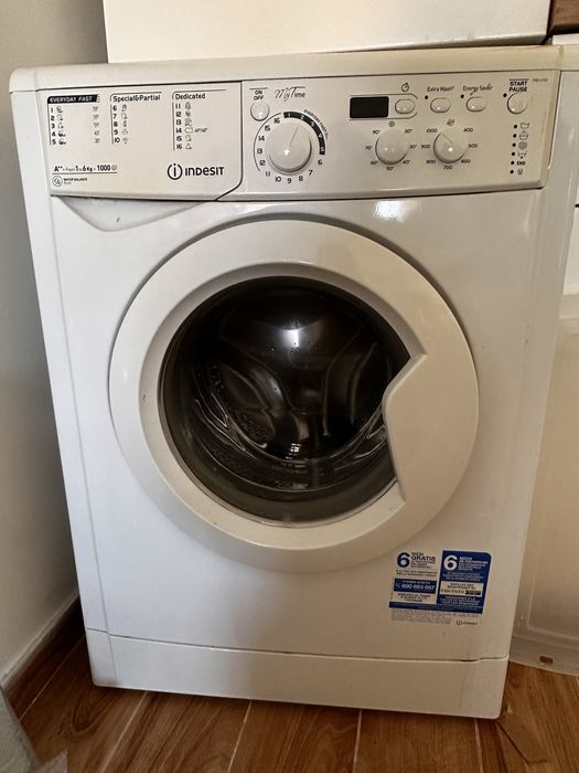 Maquina de lavar roupa indesit