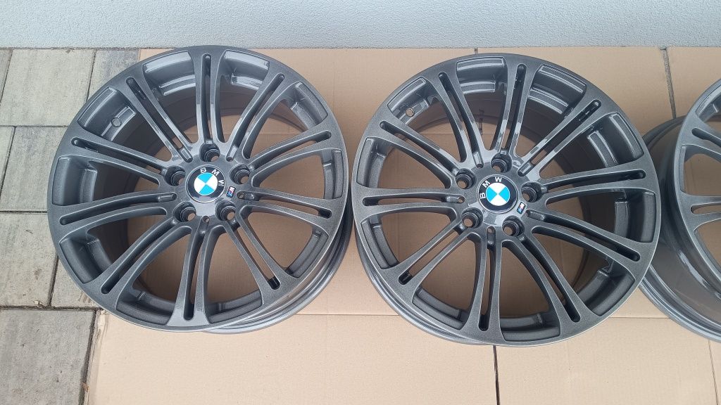 BMW E90 E91 E87 E81 felgi R18 5x120 2 szerokości wzór styling 220