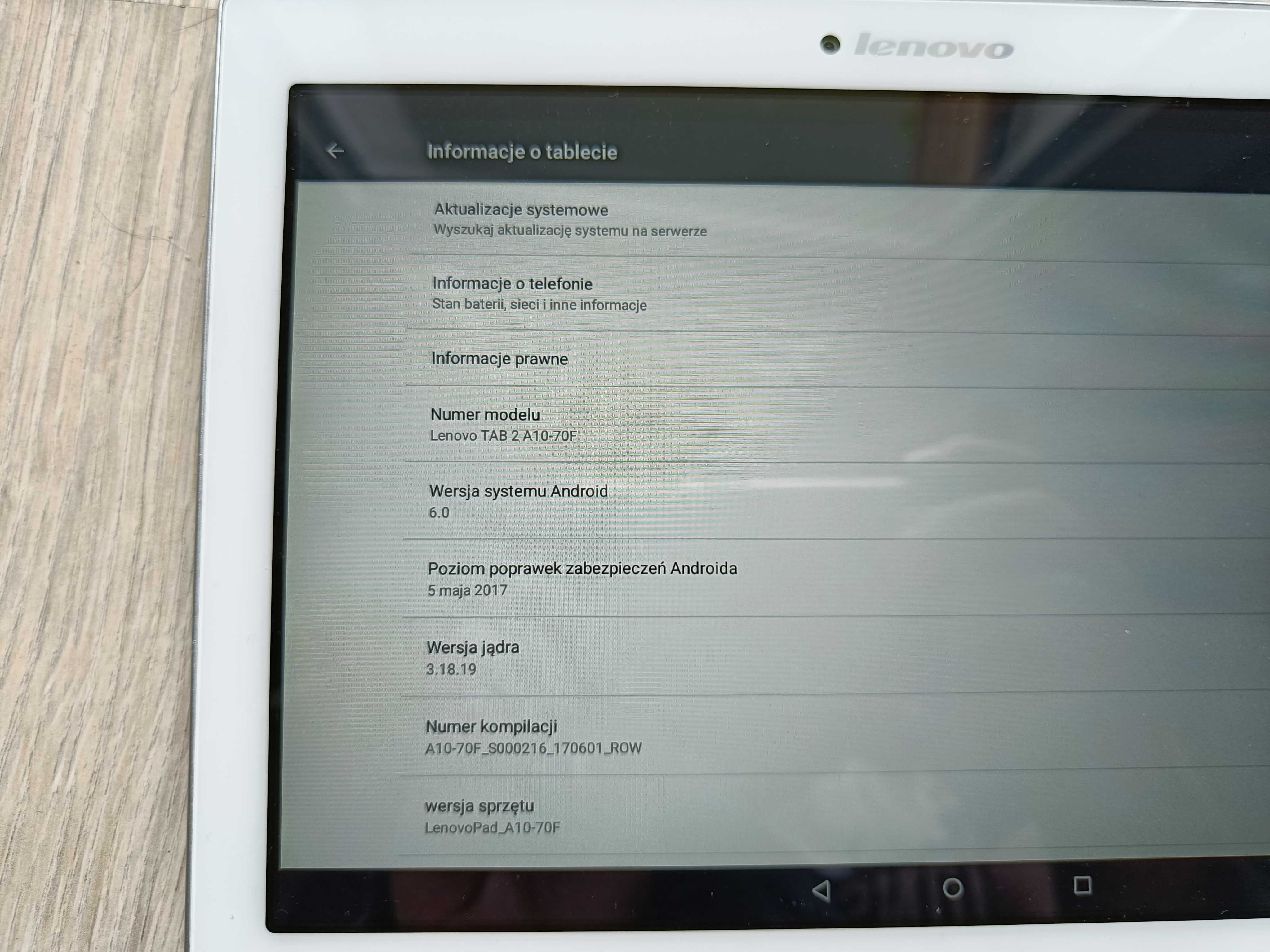 Tablet Lenovo TAB2 A10-70F MT8165/2GB/16GB
