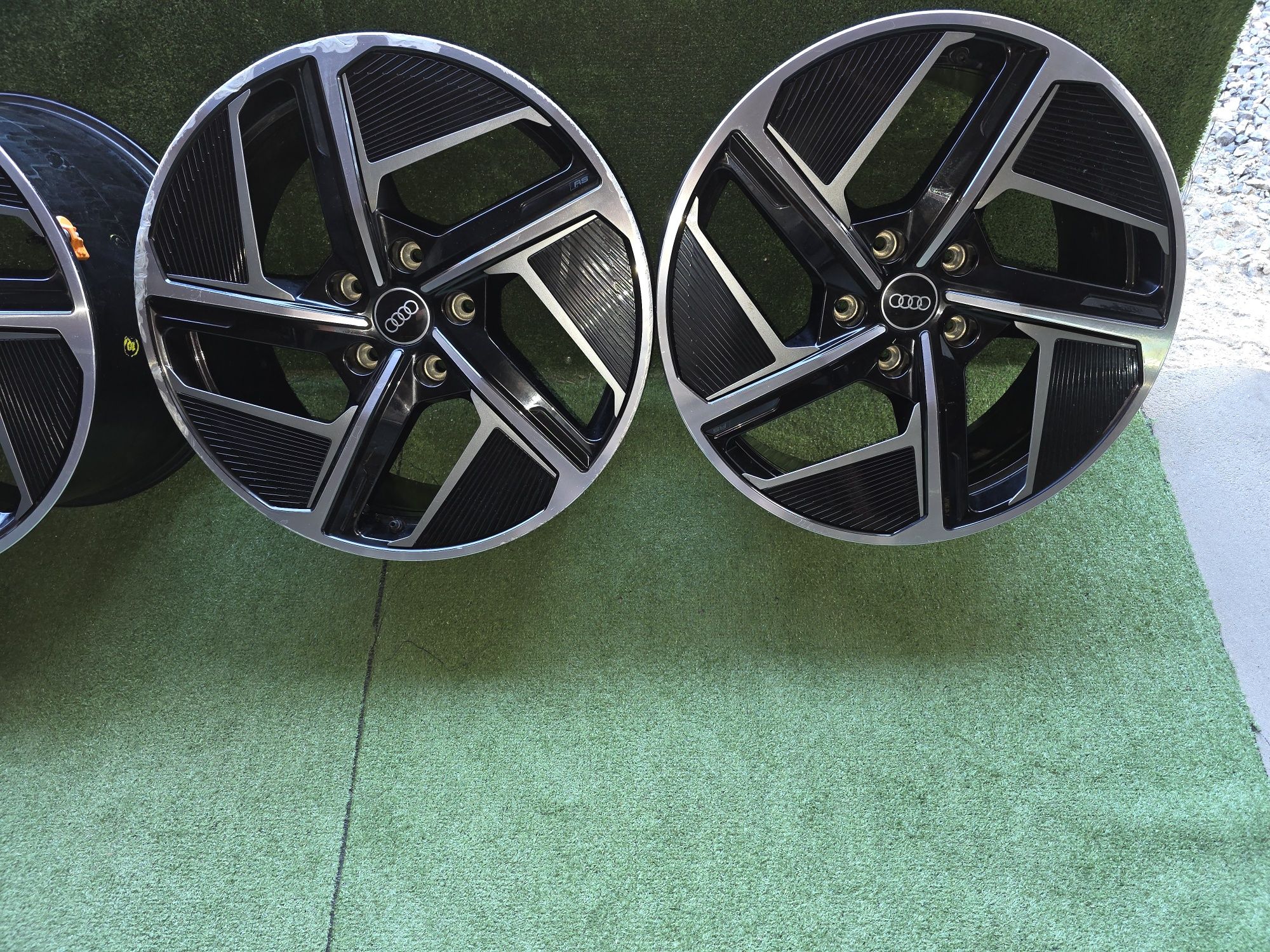 Sprzedam Alufelgi Orginalne Audi RS 5x130 20