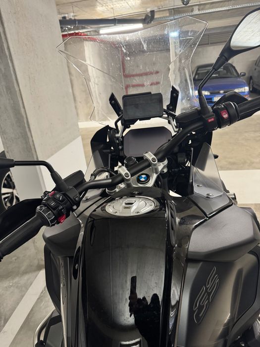 BMW R1250GSA Triple Black Rebaixada