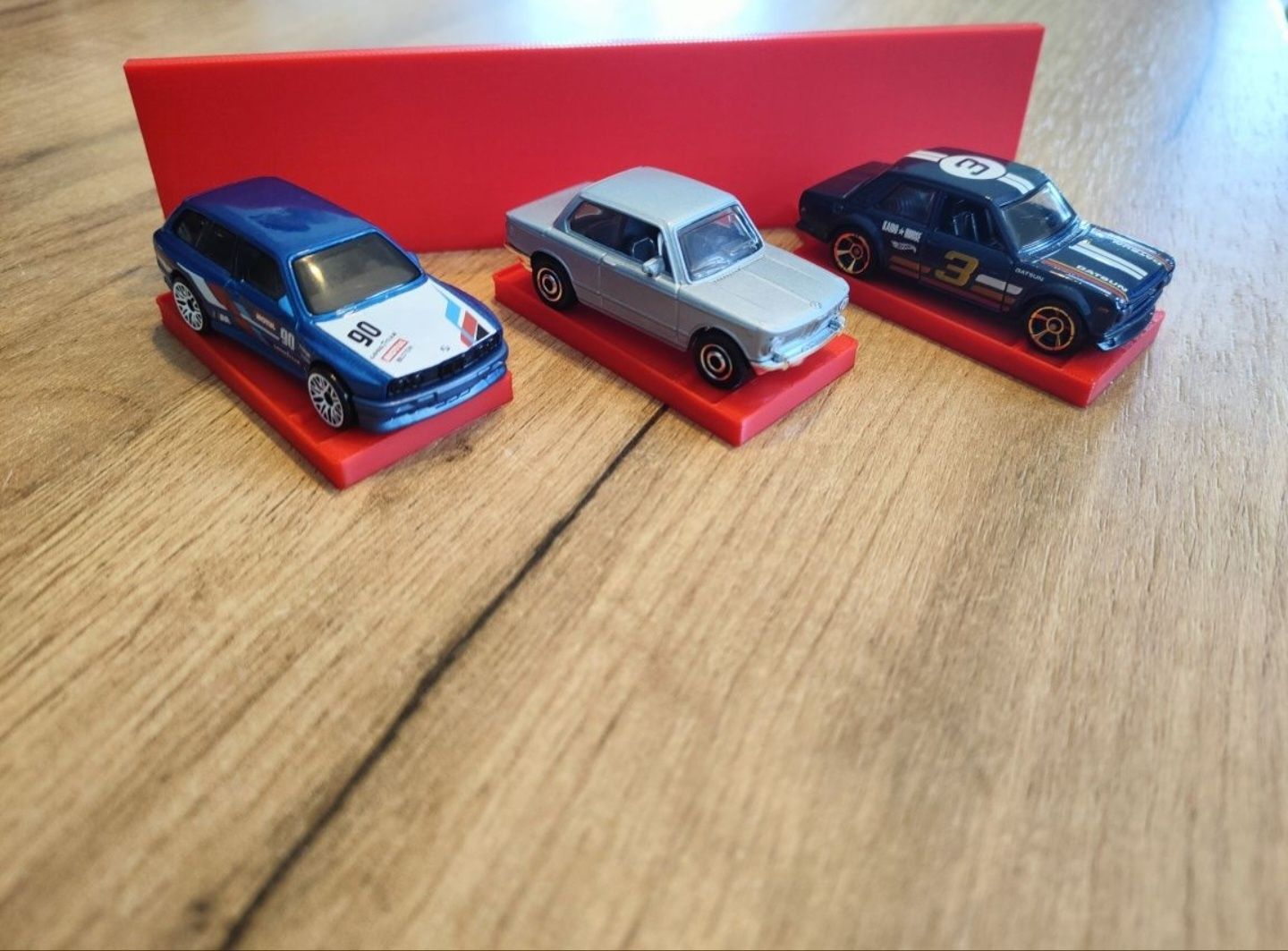 Półka na Hot Wheels