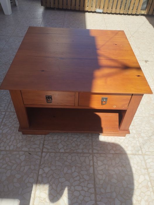Mesa pequena para sala 40€ pagamento em dinheiro