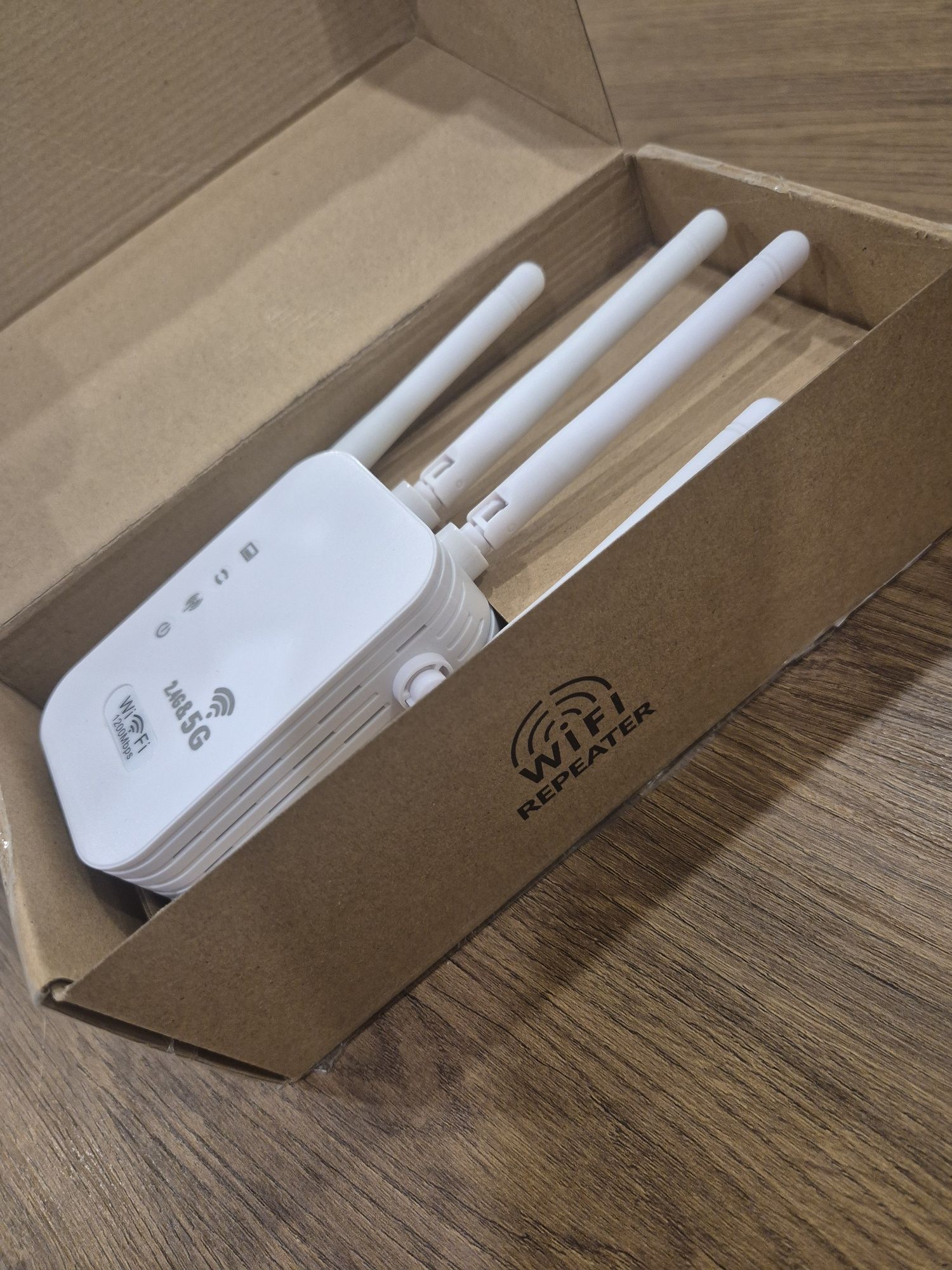 Repetidor Wi-Fi 2.4G e 5G